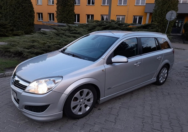 Opel Astra cena 14500 przebieg: 225000, rok produkcji 2008 z Zator małe 211